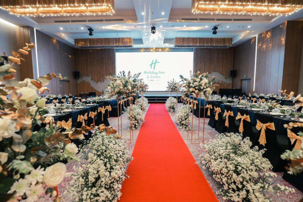 Holiday Inn & Suites Saigon Airport By Ihg Ho Chi Minh City Exterior photo